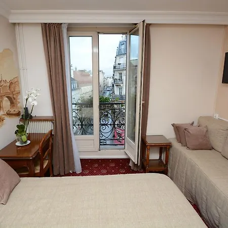 Familia Hotell Paris